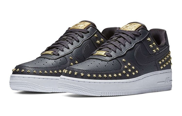 Nike Air Force 1 Low StarStudded Black