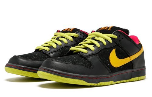Nike Dunk Low Premium SB Space Tiger
