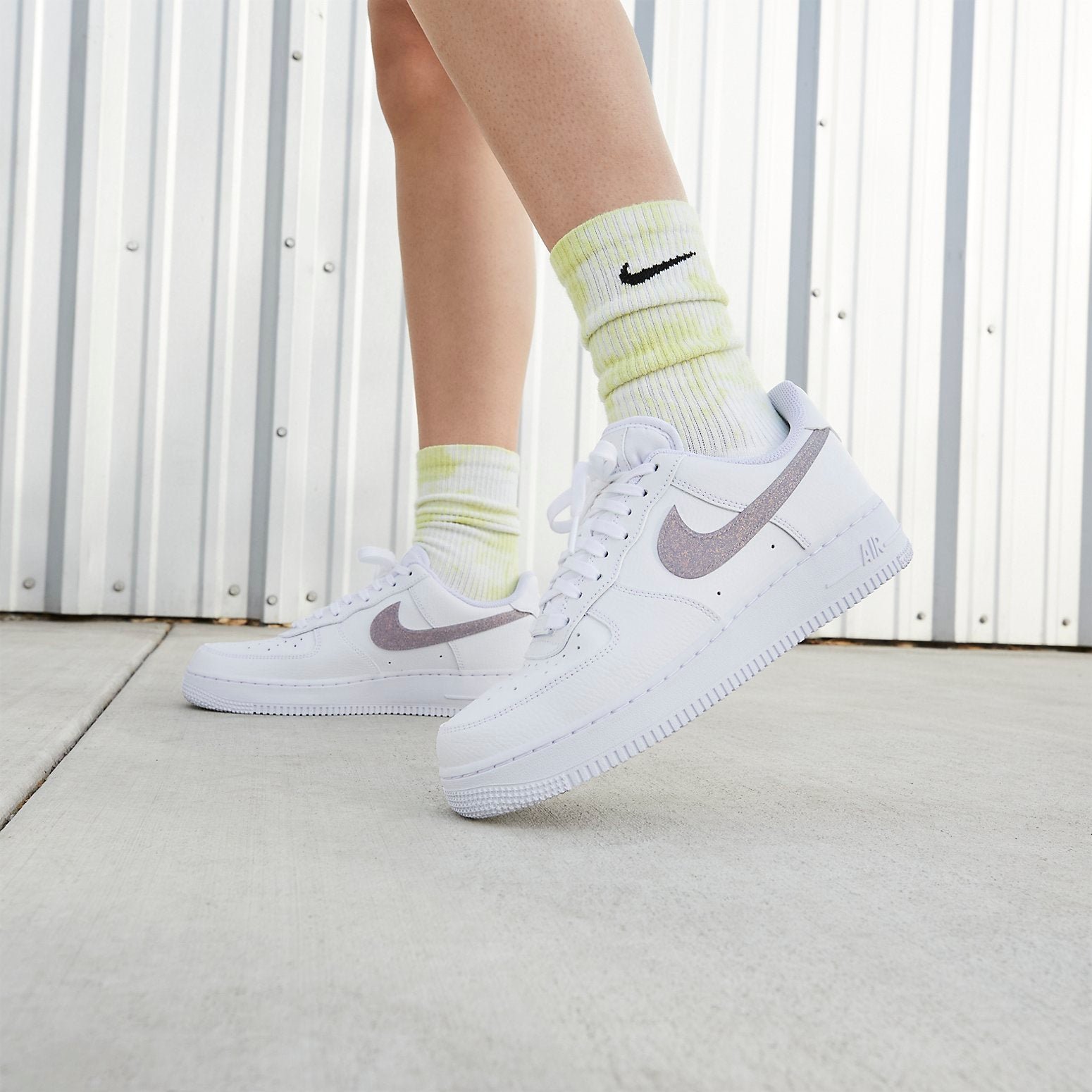 Nike Air Force 1 Low Glitter Swoosh Canyon Purple