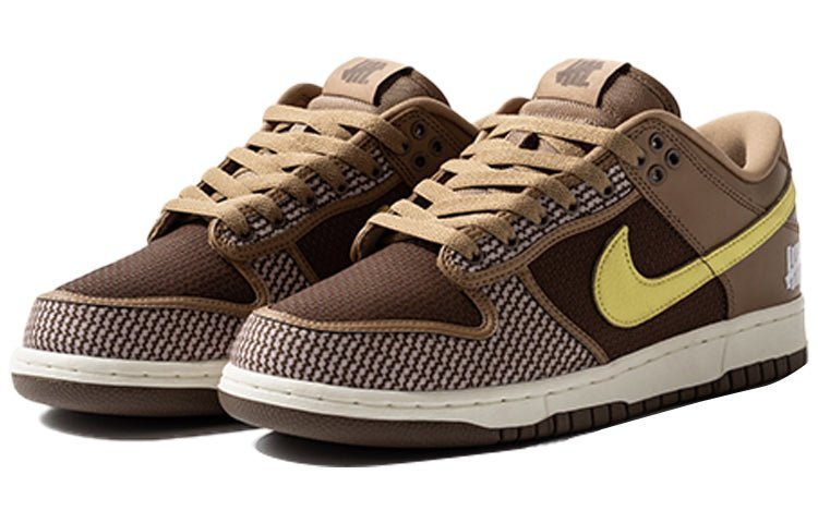 Nike Undefeated x Dunk Low SP Canteen