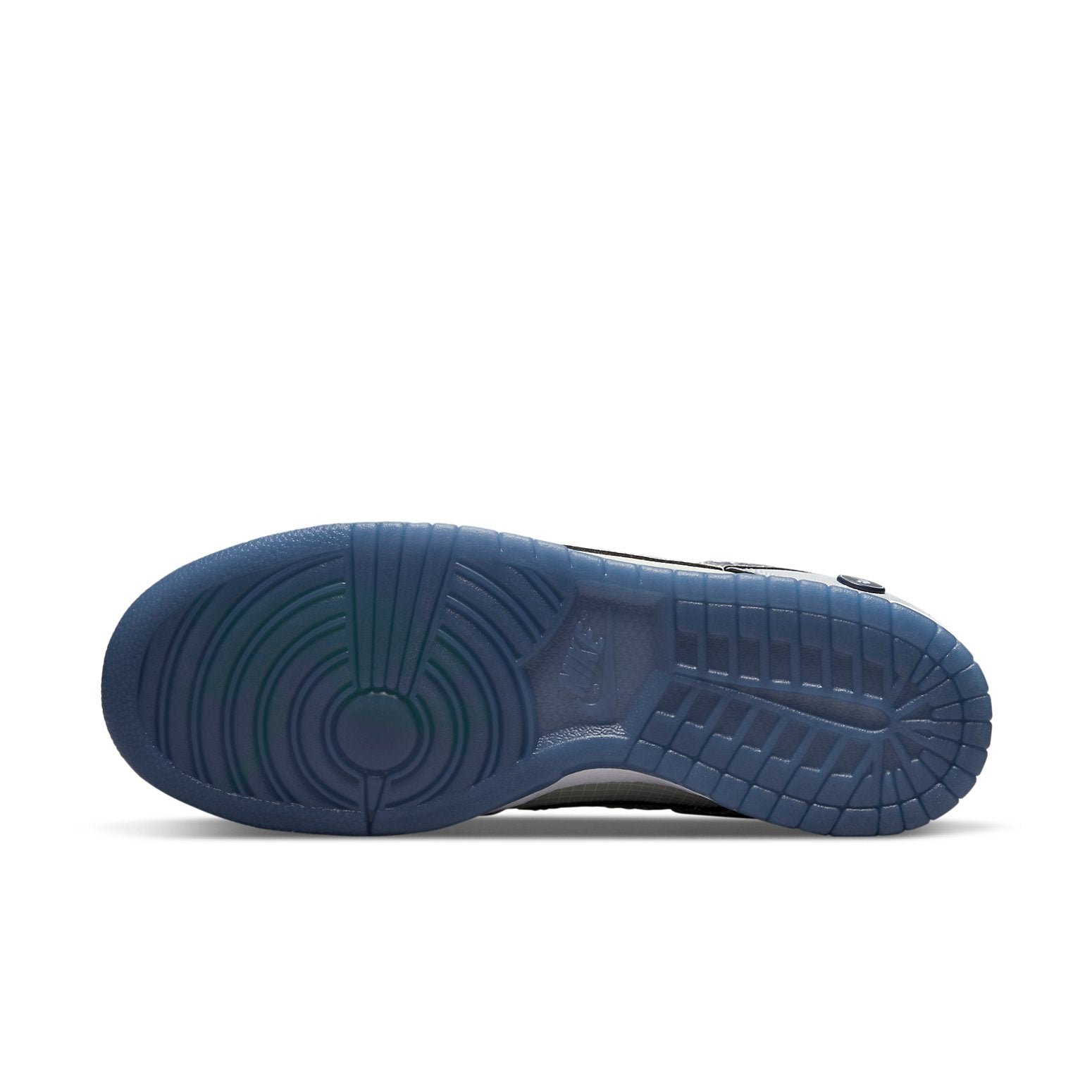 Nike Union LA x Dunk Low Passport Pack Pistachio