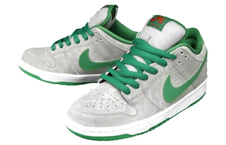 Nike Dunk Low Premium SB Medusa