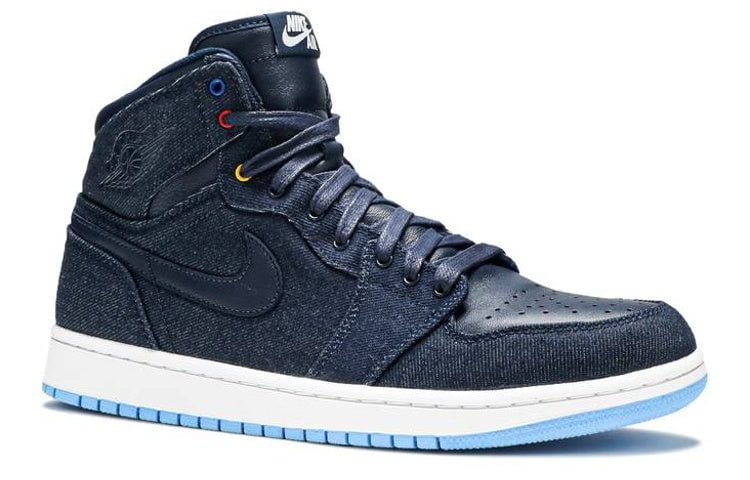 Air Jordan 1 Retro High Family Forever