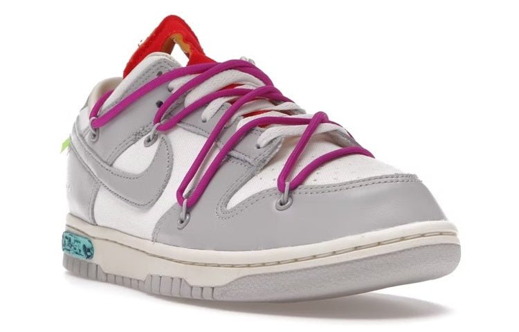 Nike OffWhite x Dunk Low Lot 45 of 50