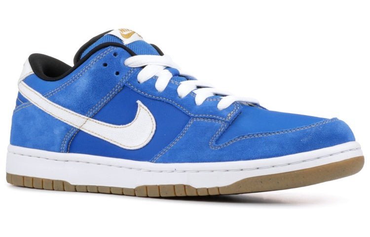 Nike Street Fighter x Dunk Low Pro SB Chun Li