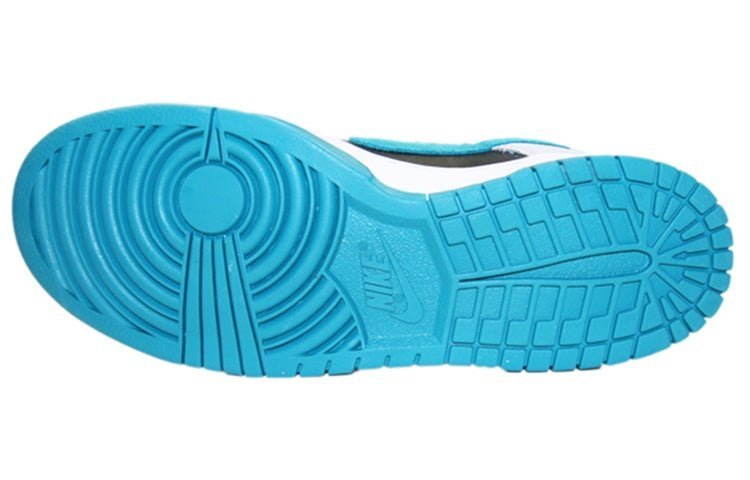 Nike Dunk Low Pro SB Chrome Ball Incident