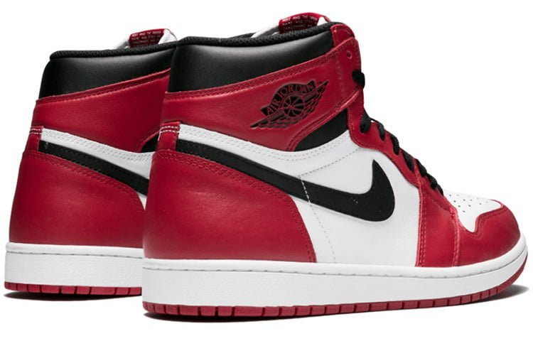 Air Jordan 1 Retro High OG Chicago 2015