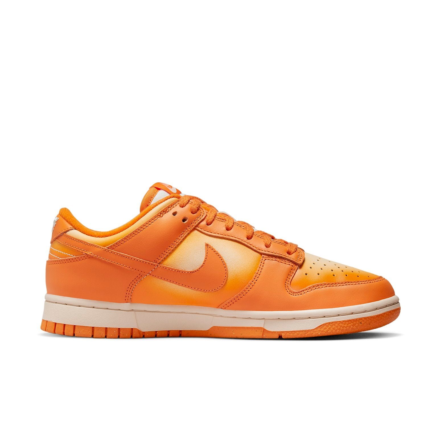 Nike Dunk Low Magma Orange