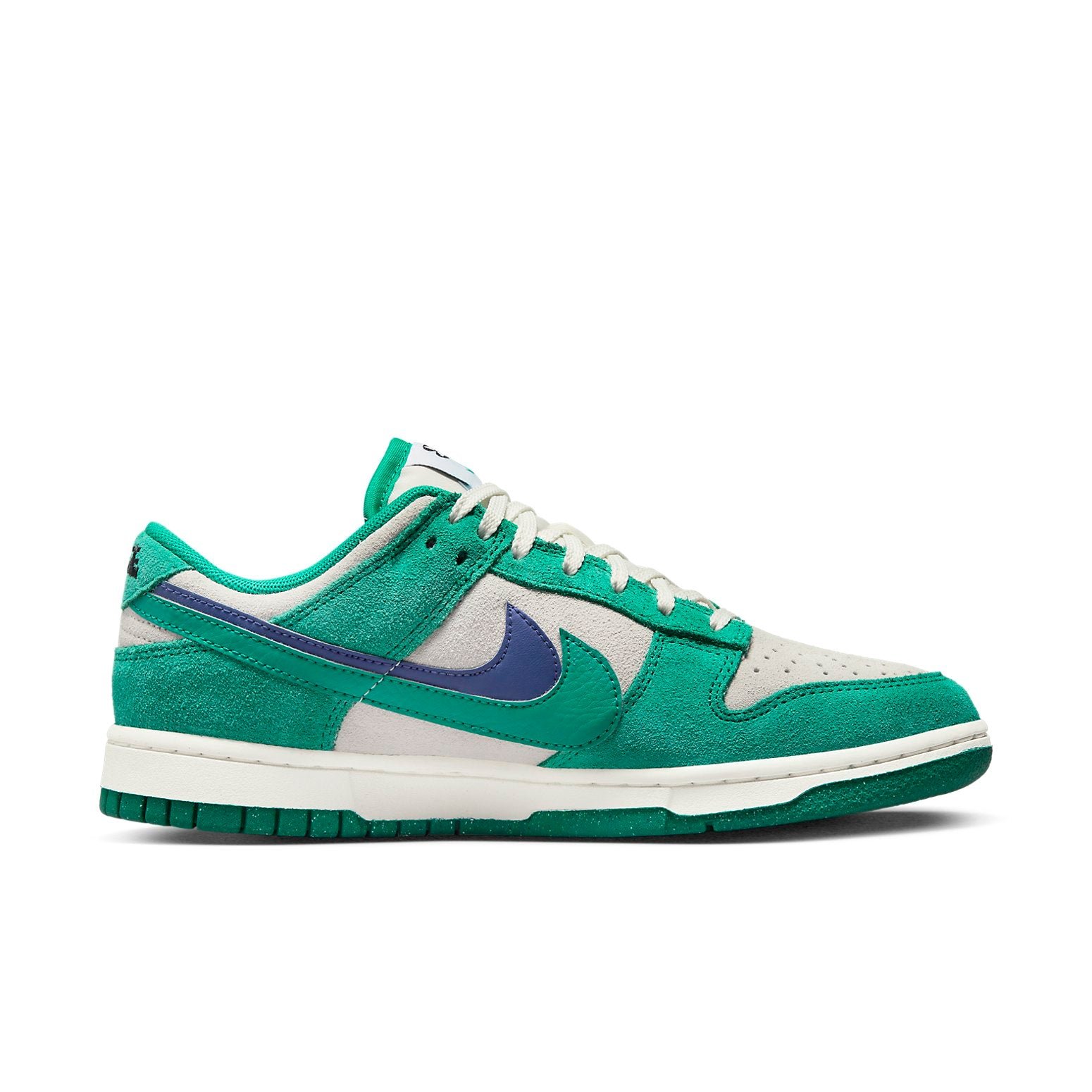 Nike Dunk Low SE Sail Neptune Green
