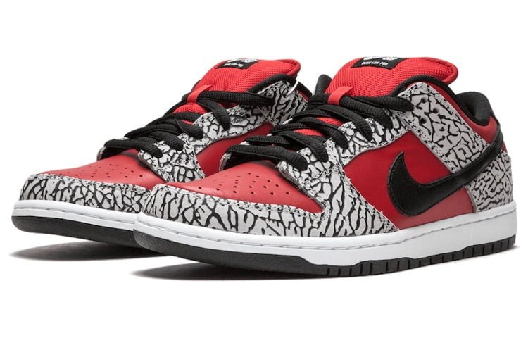 Nike Supreme x Dunk Low Premium SB Red Cement