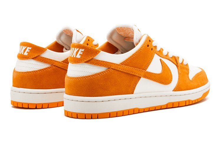 Nike Zoom Dunk Low Pro SB Circuit Orange 854866881