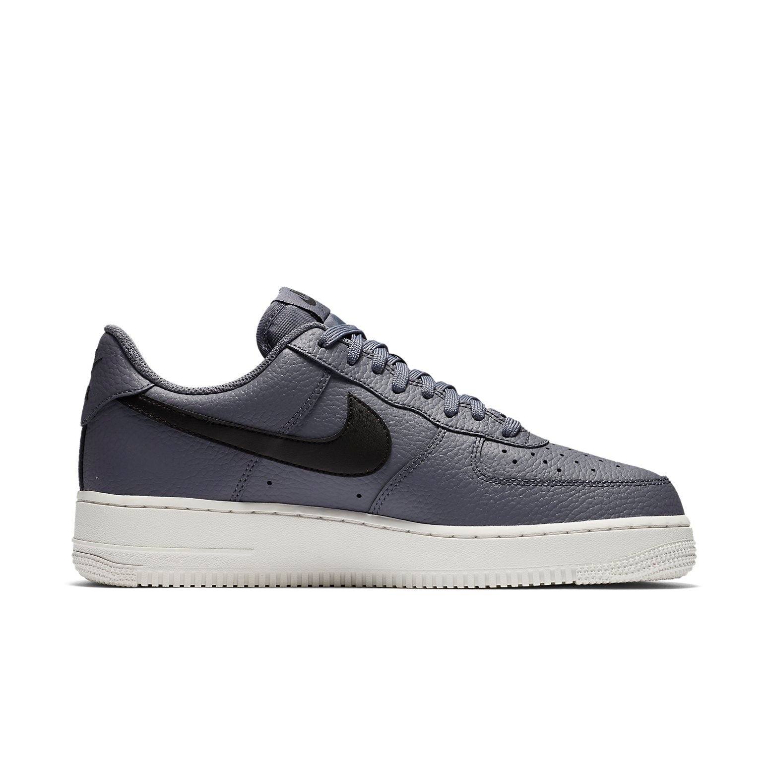 Nike Air Force 1 Low 07 Light Carbon