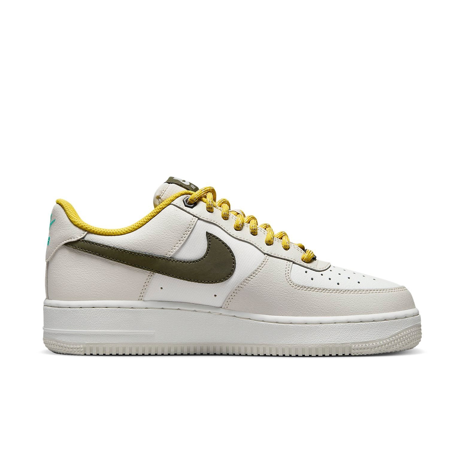 Nike Air Force 1 Low Premium Light Bone
