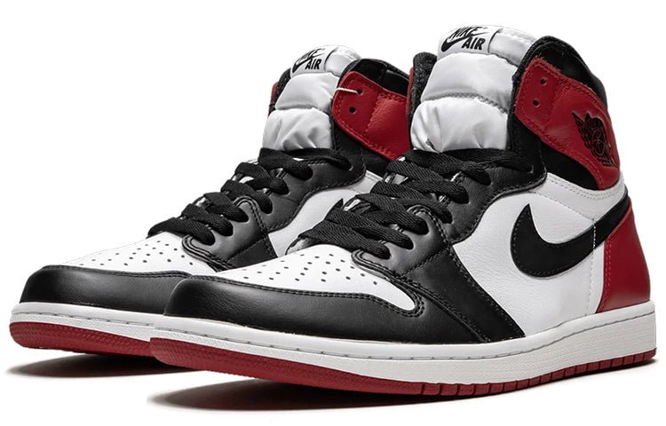 Air Jordan 1 Retro High OG Black Toe 2016
