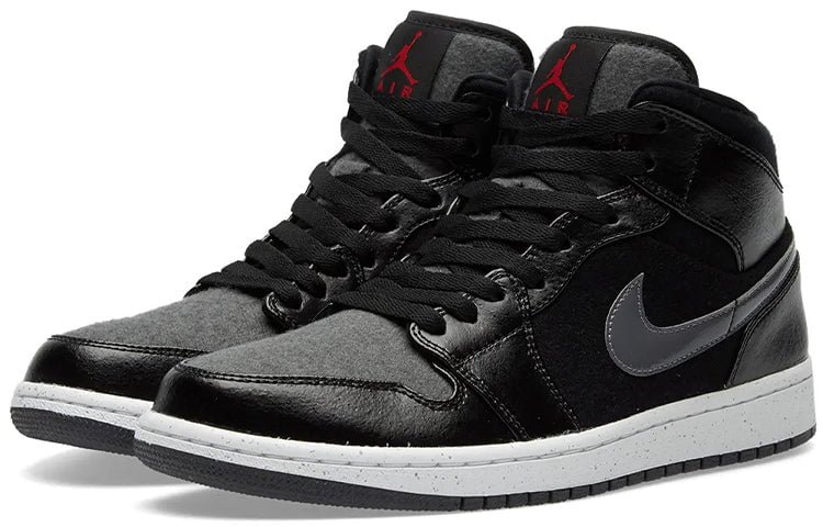 Air Jordan 1 Retro Mid SE Winterized