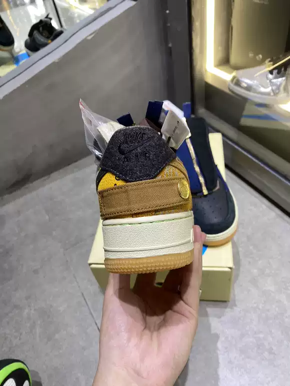 Nike Travis Scott x Air Force 1 Low Cactus Jack