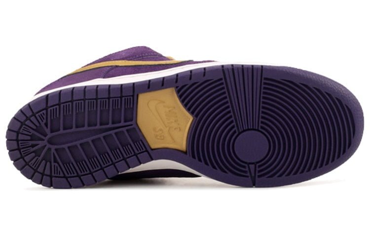 Nike Dunk Low Premium SB Crown Royal