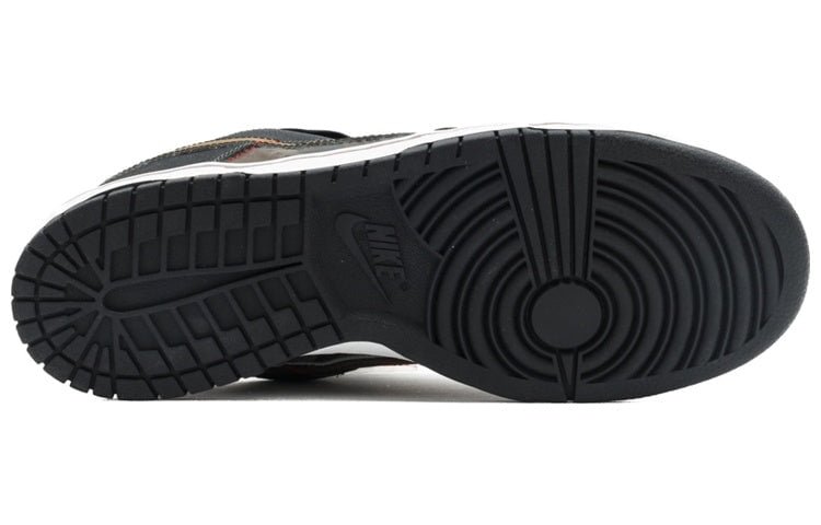 Nike Dunk Low Premium SB SBTG