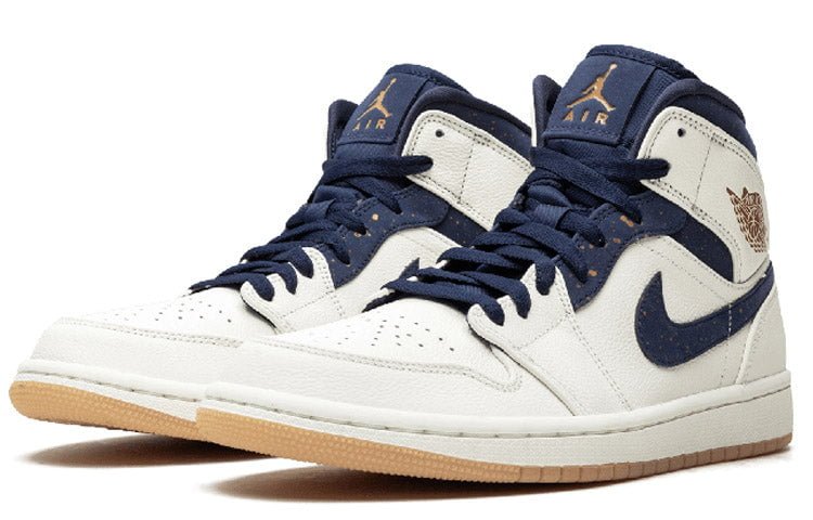 Air Jordan 1 Mid Jeter
