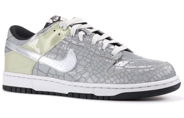 Nike dunk Low Silver