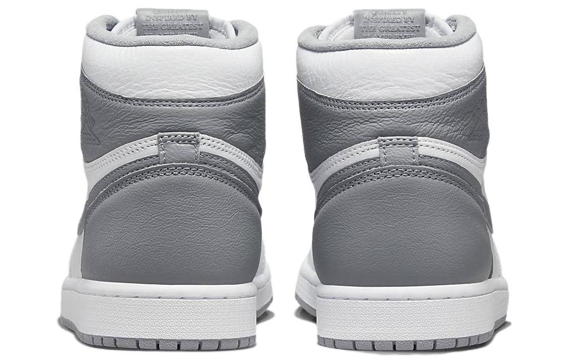 Air Jordan 1 Retro High OG Stealth