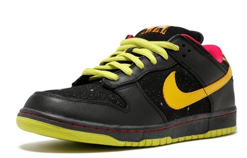 Nike Dunk Low Premium SB Space Tiger