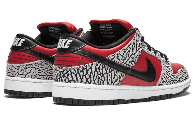 Nike Supreme x Dunk Low Premium SB Red Cement
