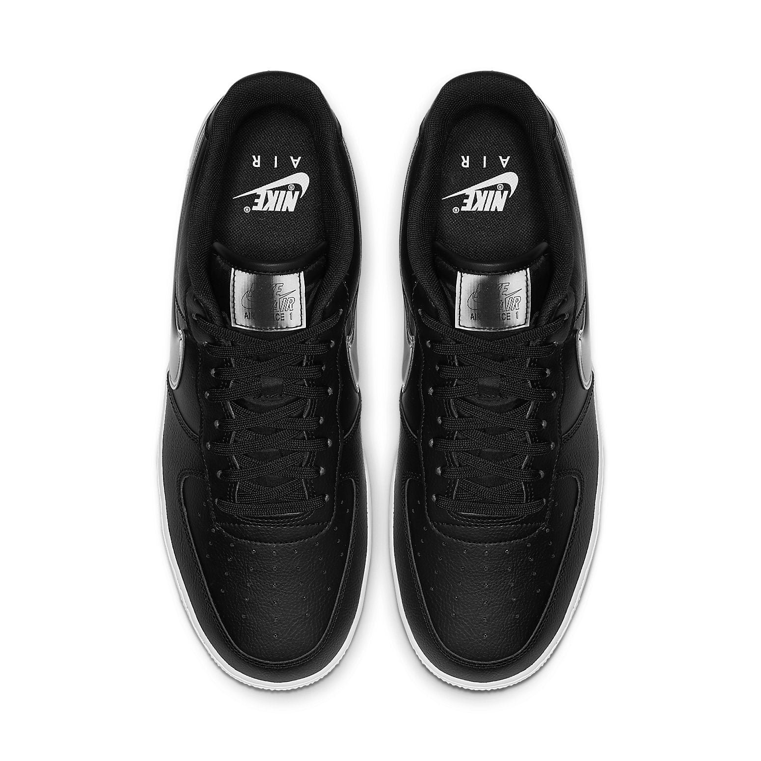 Nike Air Force 1 Low Oversized Swoosh