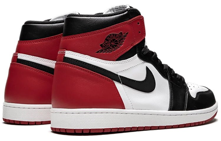 Air Jordan 1 Retro High OG Black Toe 2016