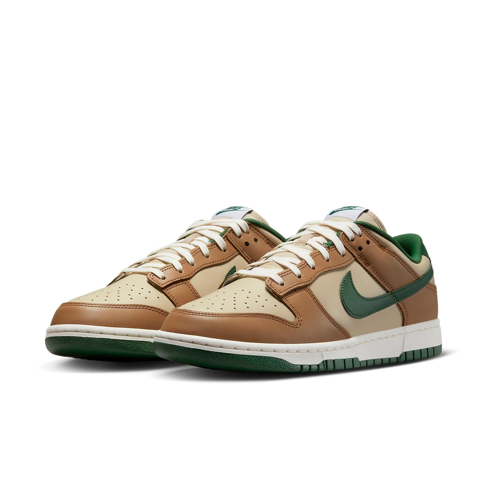 Nike Dunk Low Rattan Canyon Green