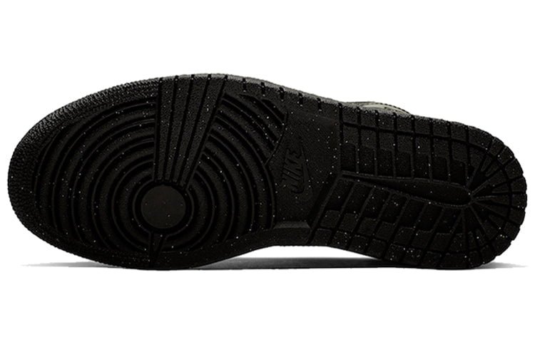 Air Jordan 1 Mid Patent Triple Black