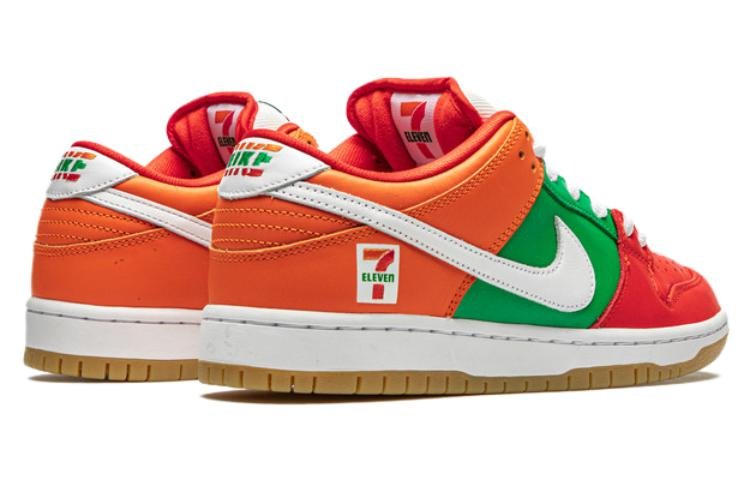 Nike SB Skateboard Dunk Low x Seven Eleven