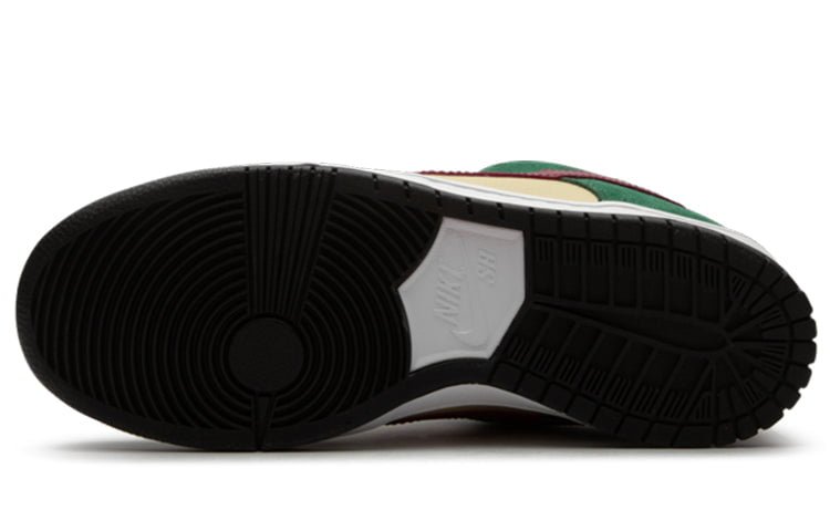 Nike Dunk Low Pro SB Vegas Gold