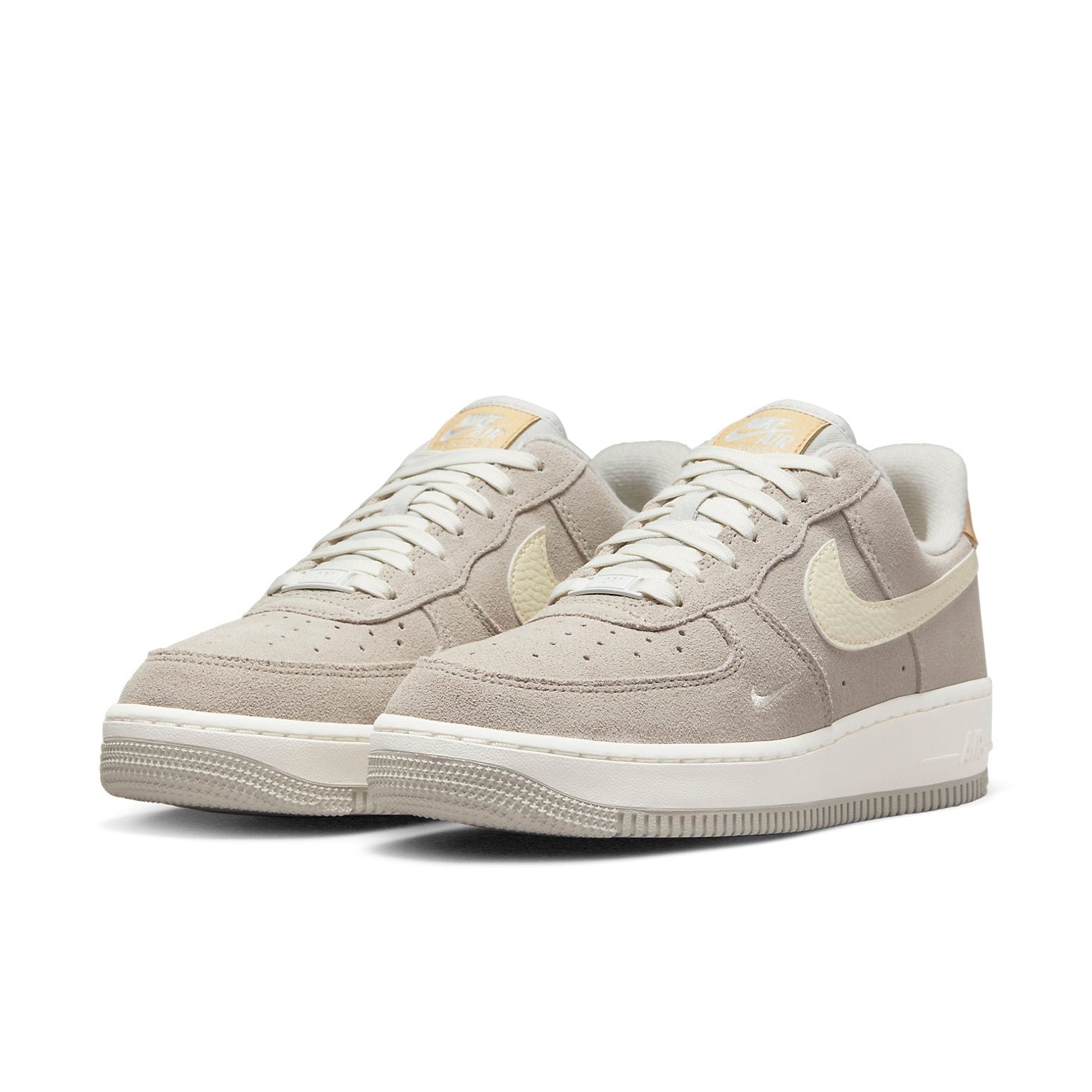 Nike Air Force 1 Low 07 Light Bone
