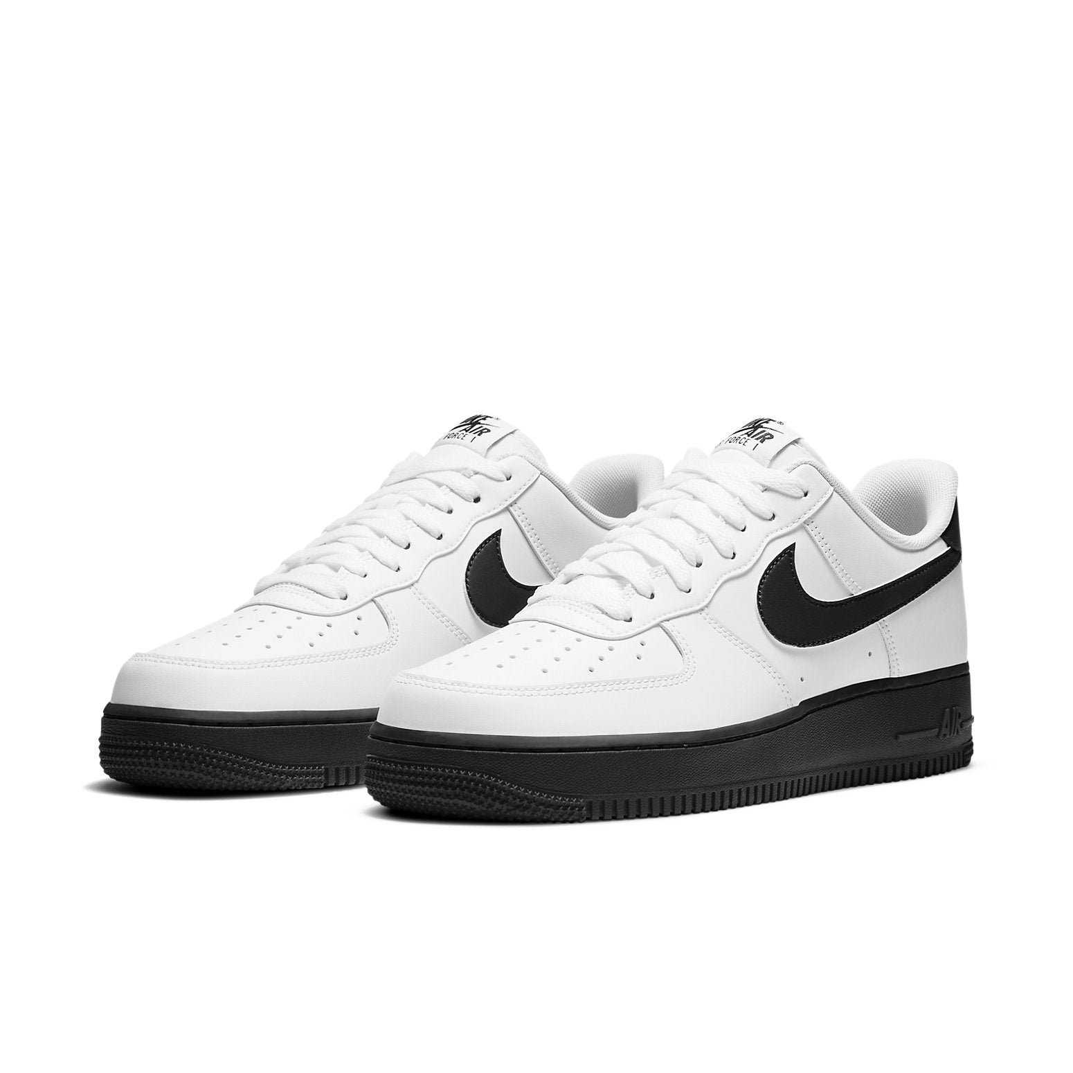 Nike Air Force 1 Low White Black Sole