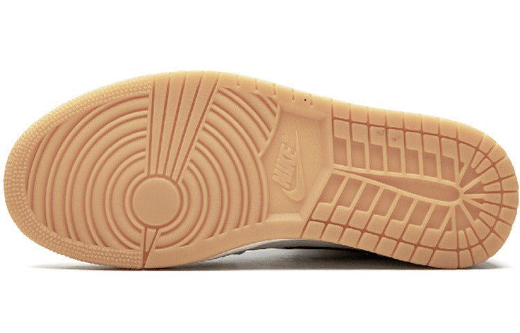 Air Jordan 1 Mid Jeter