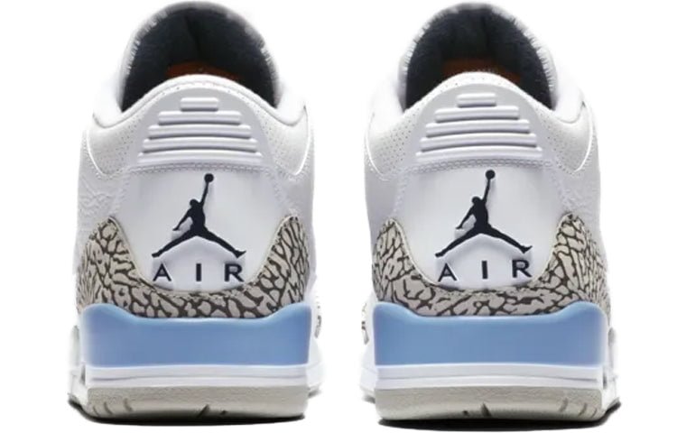 Air Jordan 3 Retro UNC