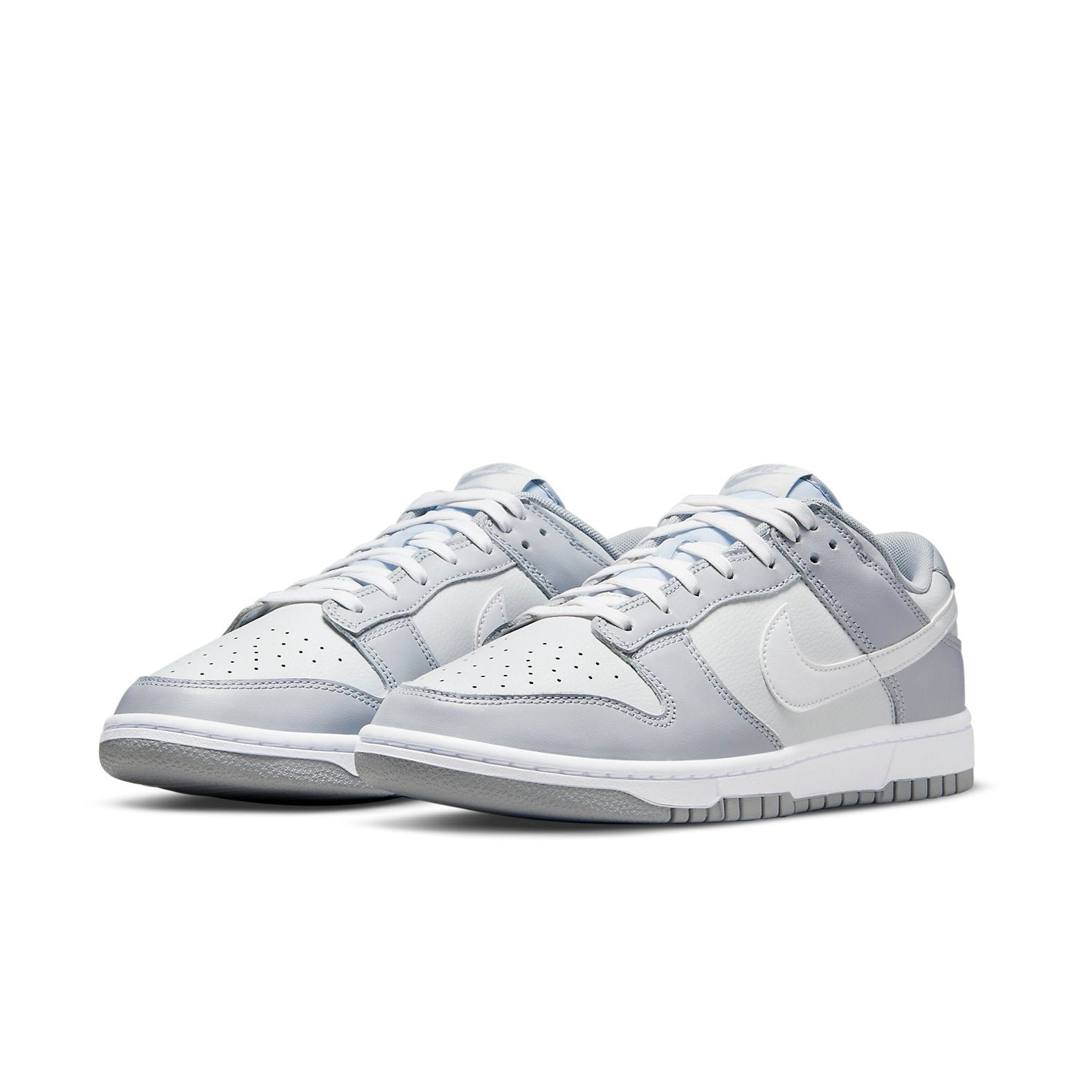 Nike Dunk Low Pure Platinum Wolf Grey
