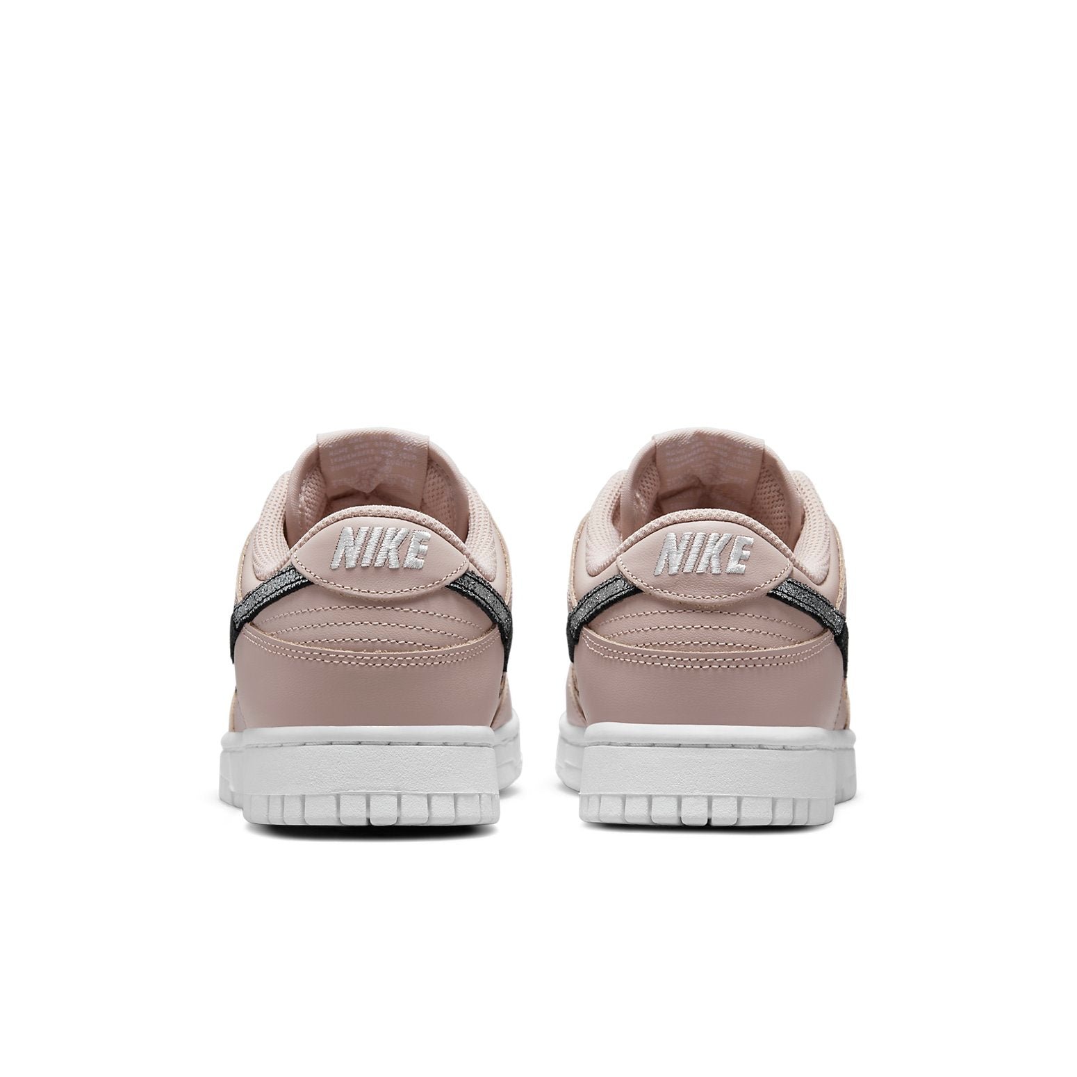 Nike Dunk Low SE Primal Pink