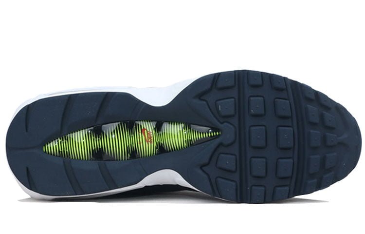 Nike Patta x Air Max 95/90 Publicity. Publicity. Wohooooow!