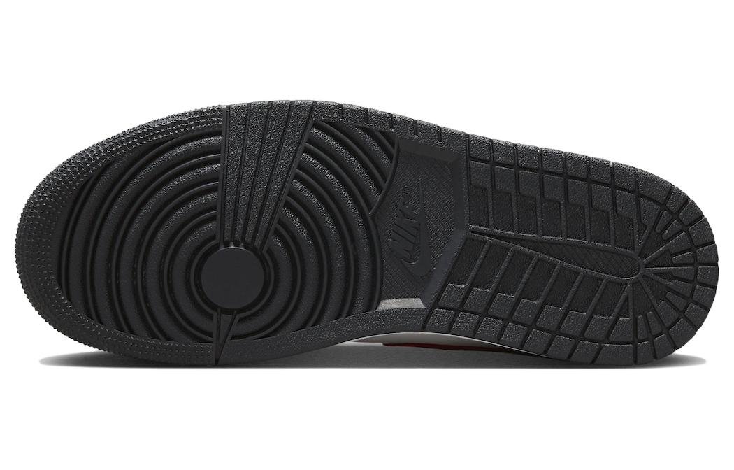 Air Jordan 1 Mid Black Toe