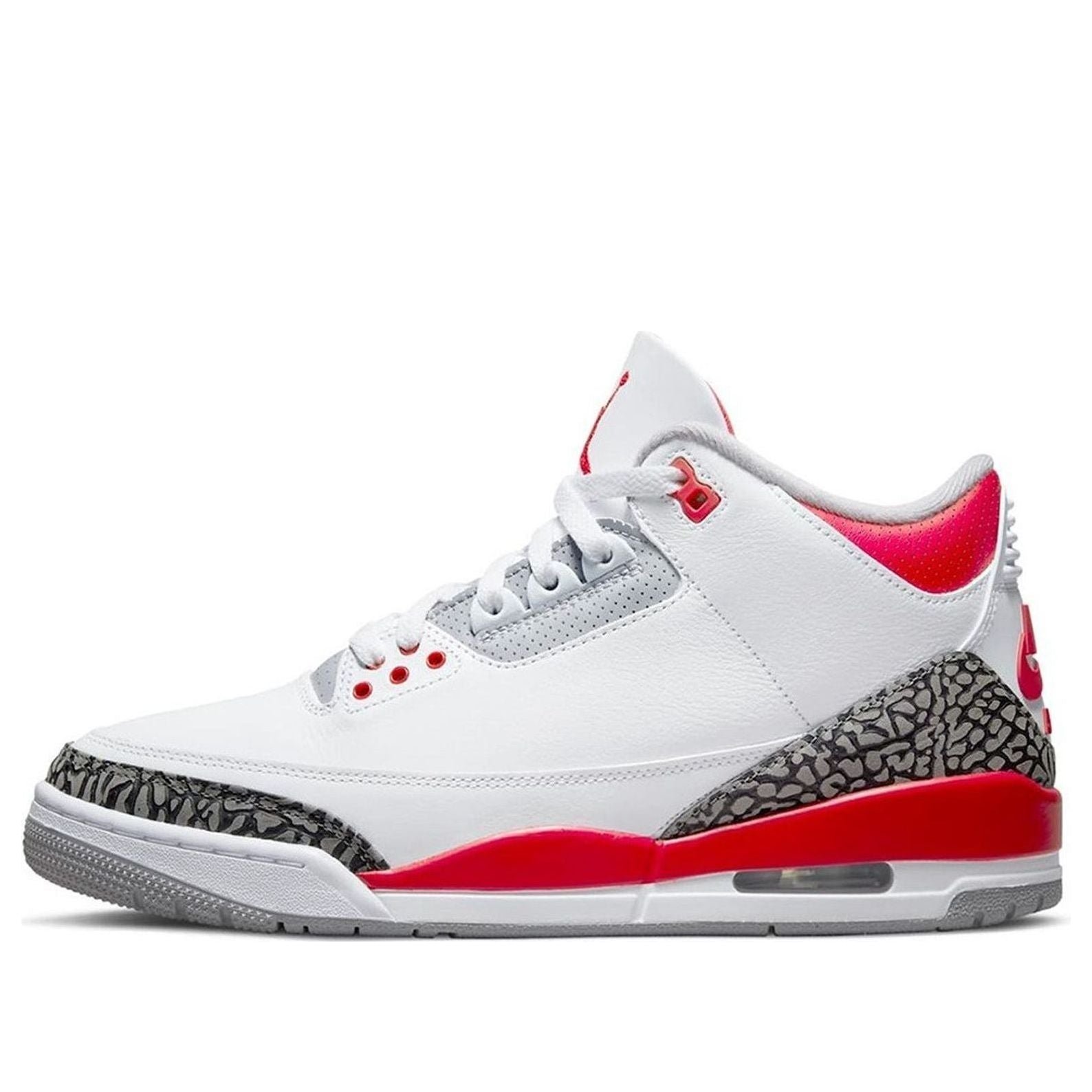 Air Jordan 3 Retro Fire Red 2022