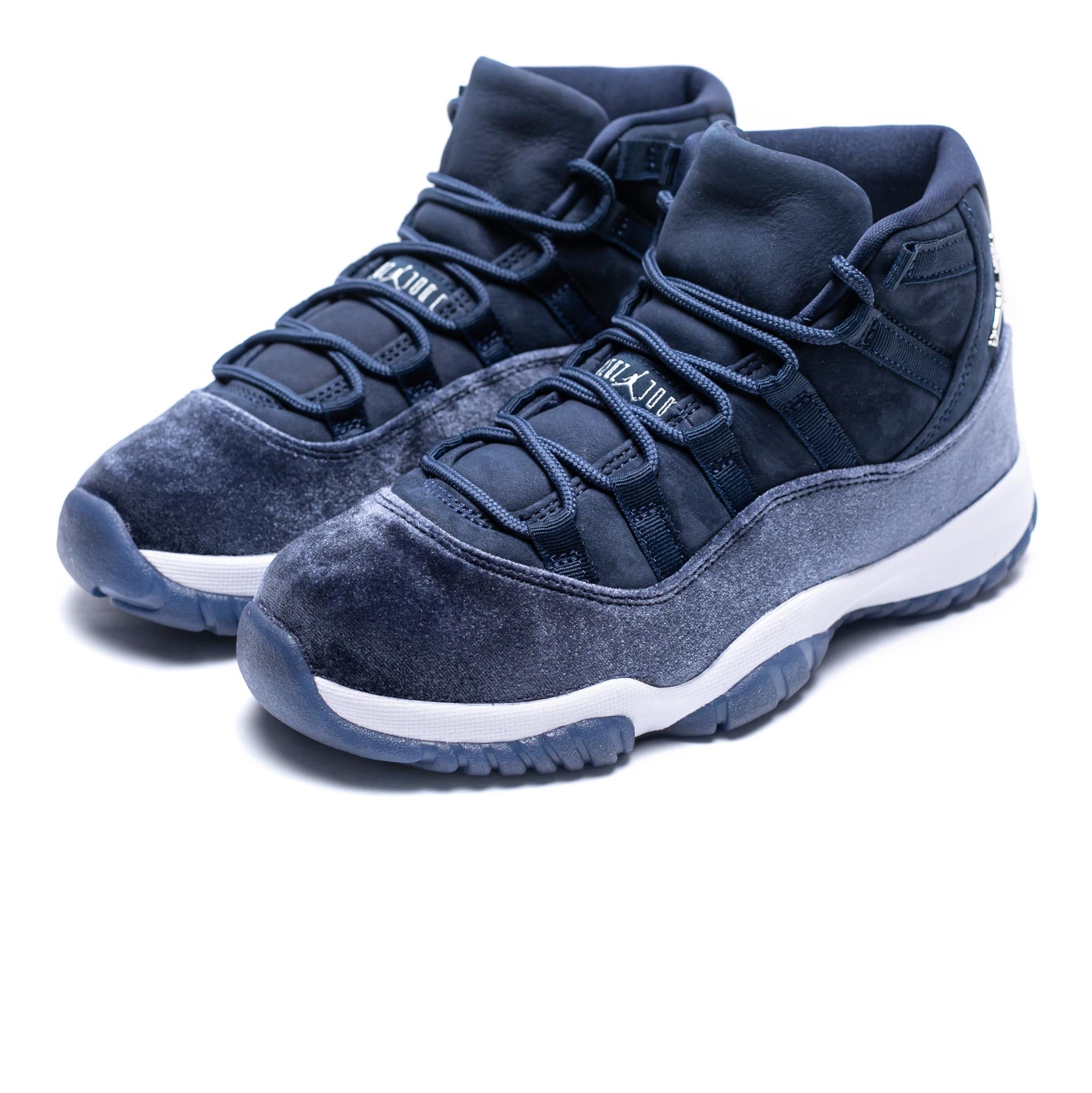 Air Jordan 11 Retro 'Midnight Navy'