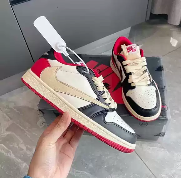 Air Jordan 1 Low x Travis Scott “Black Red”(Customized)
