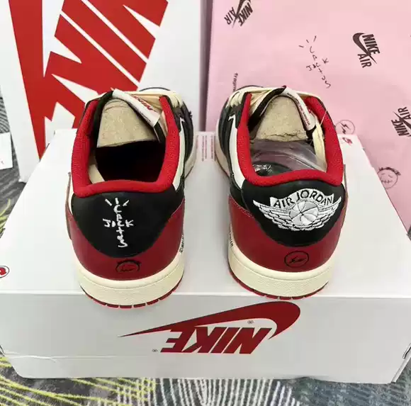 Air Jordan 1 Low x Travis Scott “Black Red”(Customized)