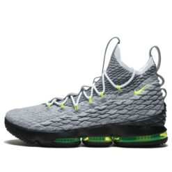 Nike LeBron 15 Air Max 95