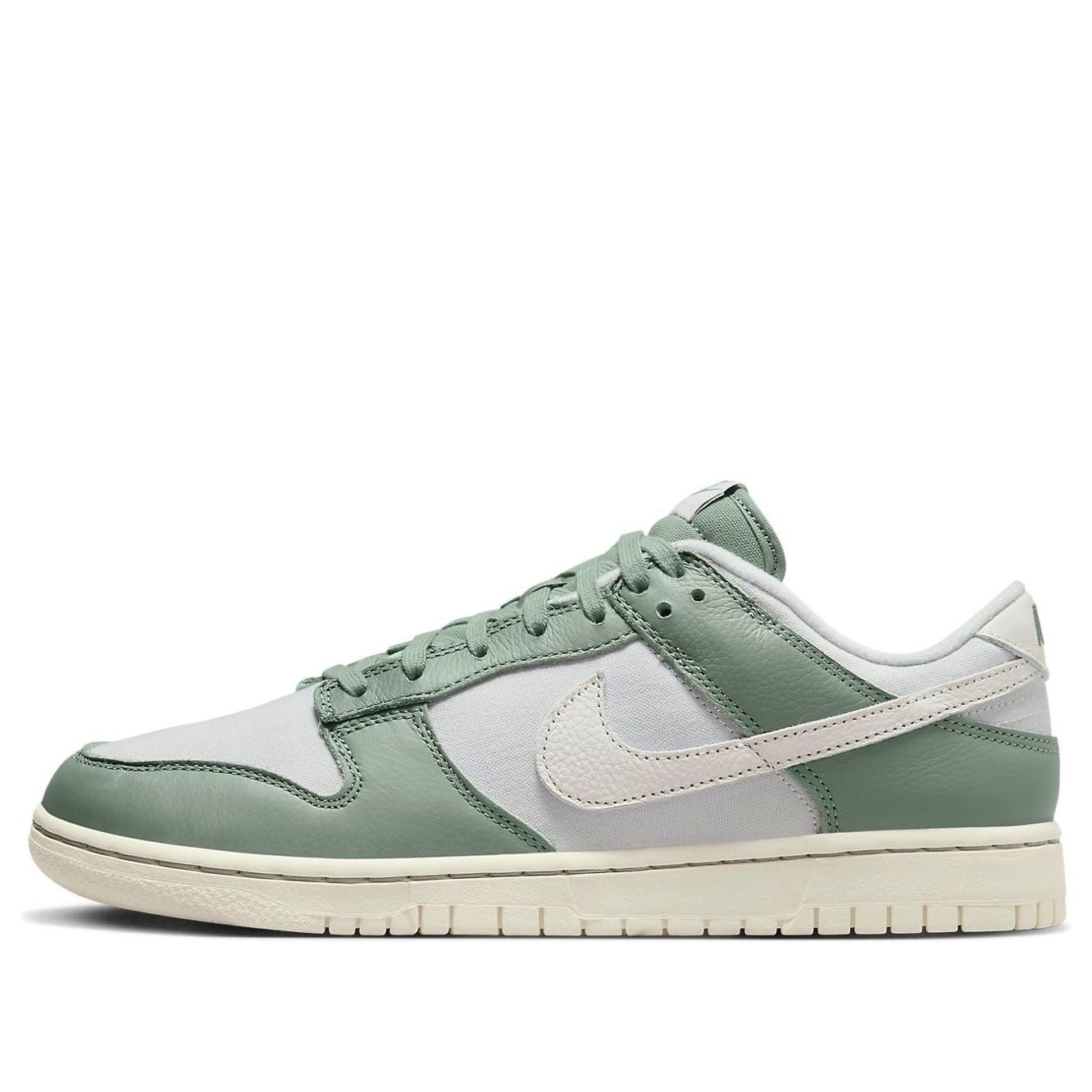 Nike Dunk Low Mica Green