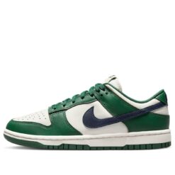 Nike Dunk Low Gorge Green