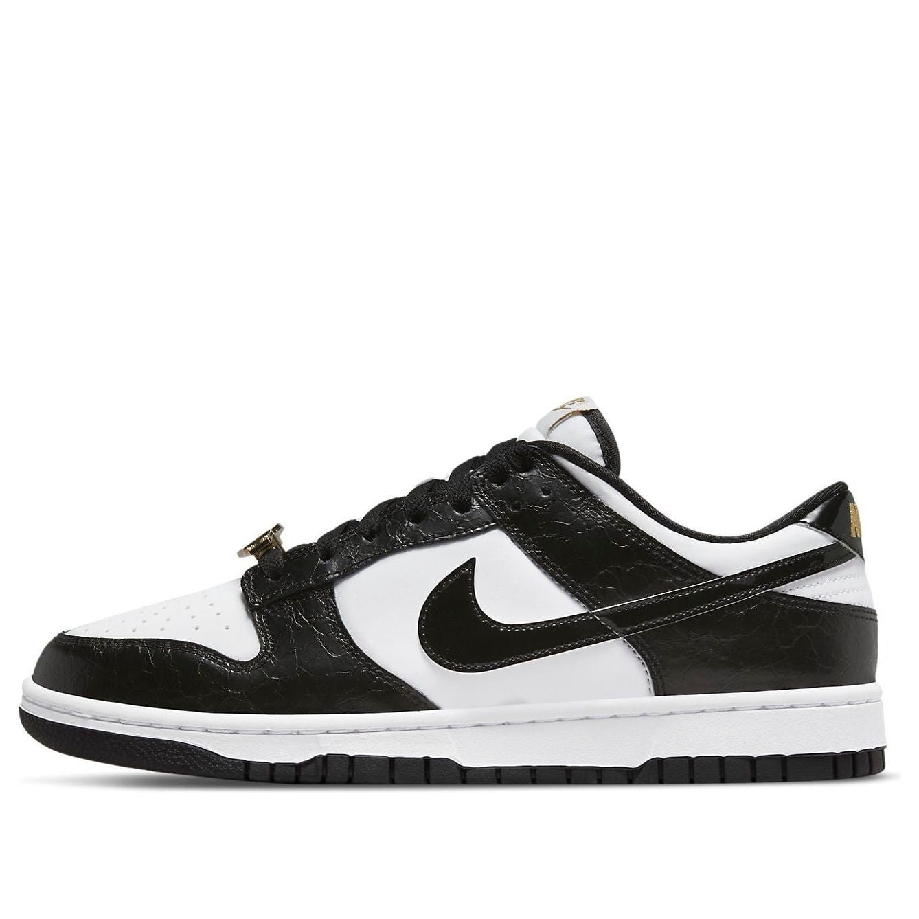 Nike Dunk Low SE World Champ