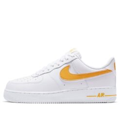 Nike Air Force 1 Low 07 University Gold